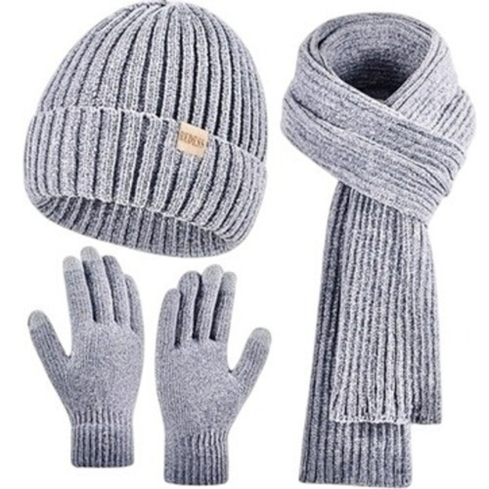 Chenille Winter Cozy Gray 3pc Set‎ Long Scarf Touchscreen Gloves Beanie Hat Cap